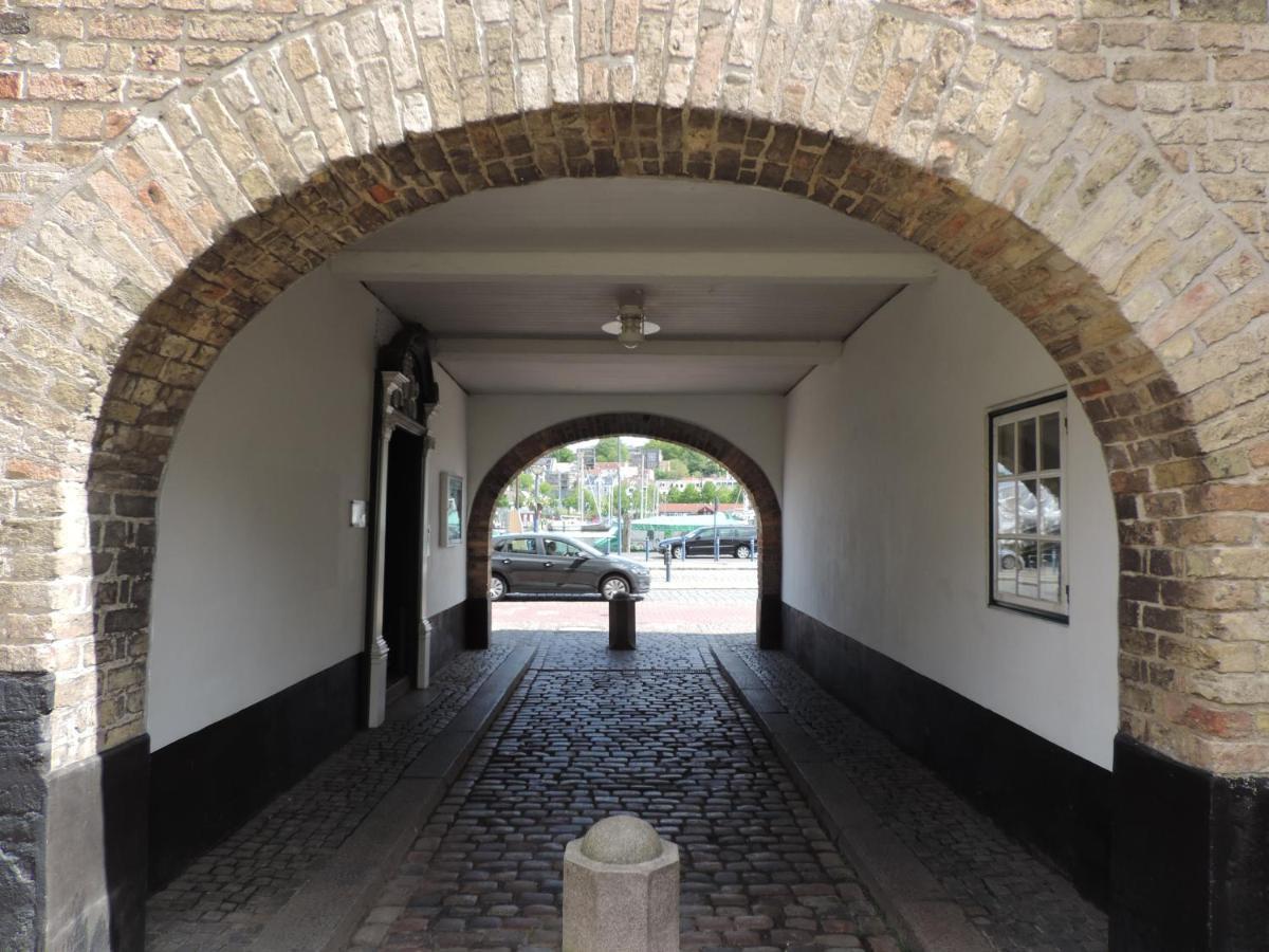 Apartamento Kapitainskoje Direkt Am Hafen Flensburgs Exterior foto